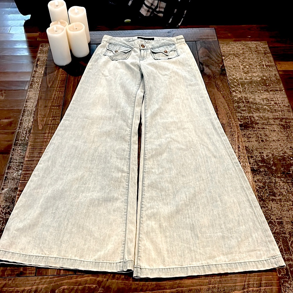 💥SOLD💥Goldsign Retro Super Wide Leg Scandal Jeans NWOT - Picture 2 of 16